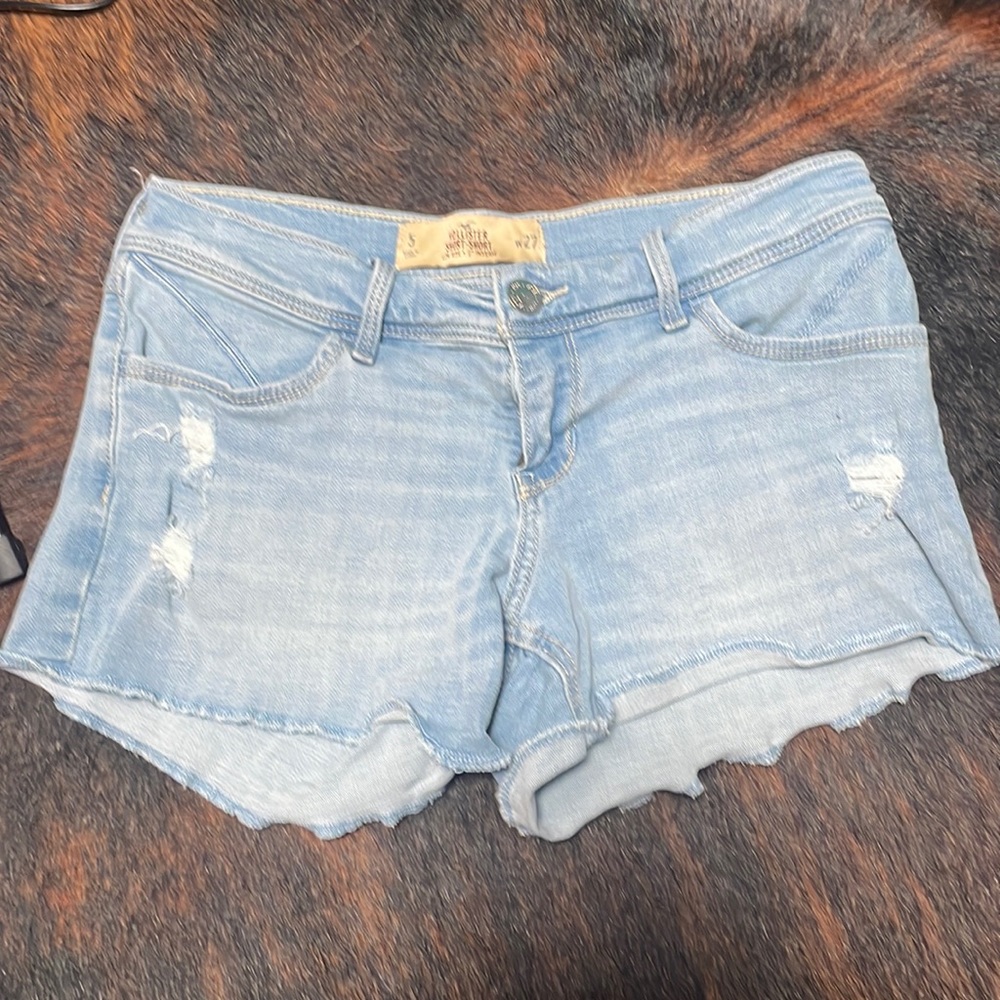 Hollister light denim short shorts w27